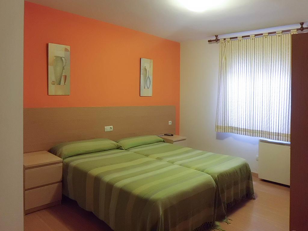Hostal Caracas Lalín Exteriör bild